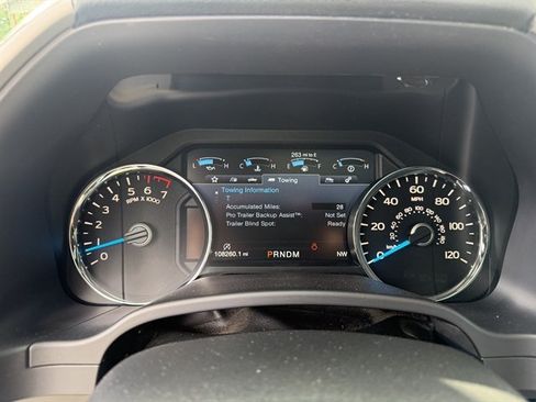 Used 2017 Ford F150 Lariat AWD/4WD image 18