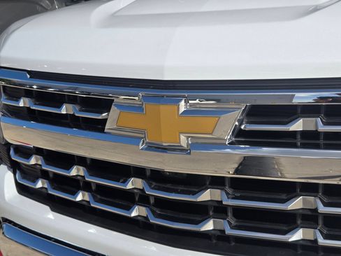 Certified 2026 Chevrolet Silverado 1500 LTZ w/ LTZ Convenience Package II RWD image 4