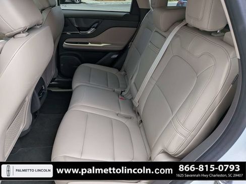 Used 2023 Lincoln Corsair FWD image 15