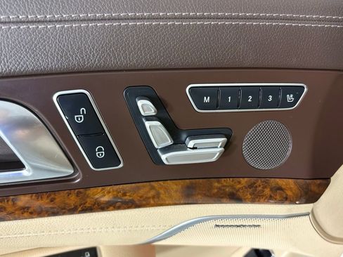 Used 2018 Mercedes-Benz SL 450 w/ Premium I Package image 16