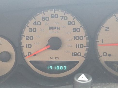 Used 2003 Dodge Neon SXT image 31