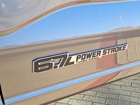 Used 2024 Ford F250 Lariat image 6