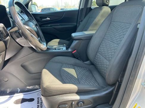 Used 2020 Chevrolet Equinox LT image 21