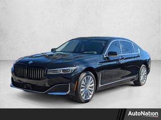 Used 2020 BMW 745e xDrive video 1