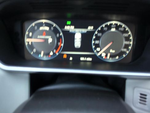 Used 2016 Land Rover Range Rover Sport Supercharged image 11