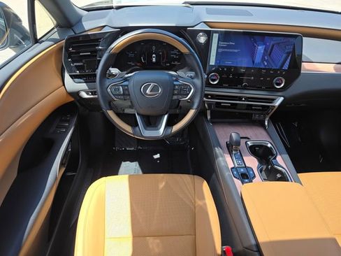 Used 2025 Lexus RX 350 Premium w/ Accessory Package (Z1) FWD image 21