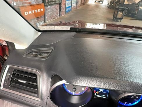 Used 2017 Subaru Outback 2.5i Premium image 45