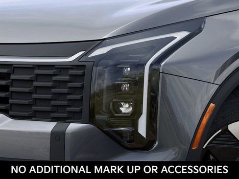 New 2026 Kia Sportage LX image 10