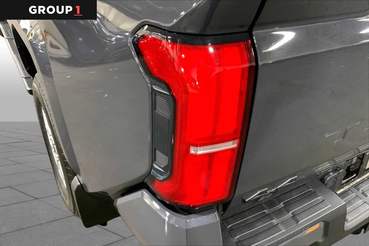 Certified 2025 Toyota Tacoma SR5 AWD/4WD image 29