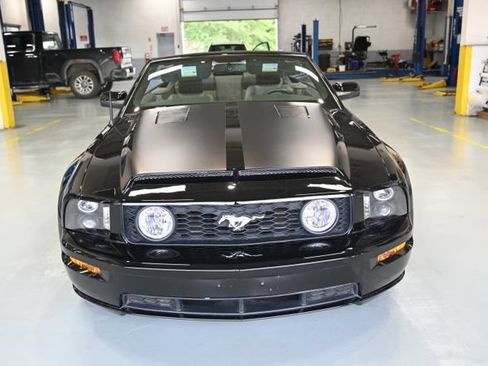 Used 2008 Ford Mustang GT Premium RWD image 3