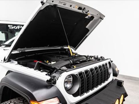 Used 2026 Jeep Wrangler Unlimited Sport AWD/4WD image 42