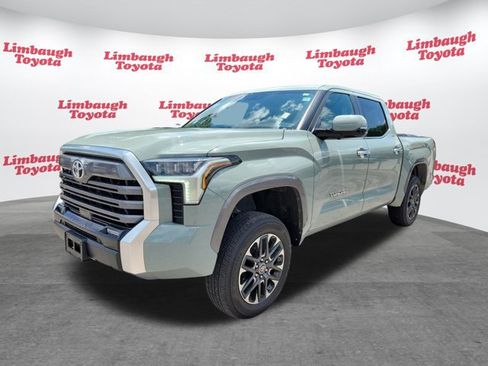 Used 2025 Toyota Tundra Limited AWD/4WD image 23