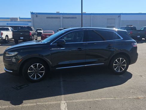 Used 2023 Lincoln Nautilus Reserve w/ Luxury Package image 5