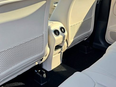 New 2026 Mercedes-Benz GLB 250 4MATIC image 24