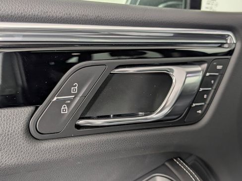 New 2026 Porsche Macan Turbo AWD/4WD image 26