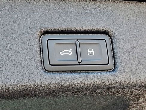 Certified 2025 Audi Q5 Premium Plus AWD/4WD image 31