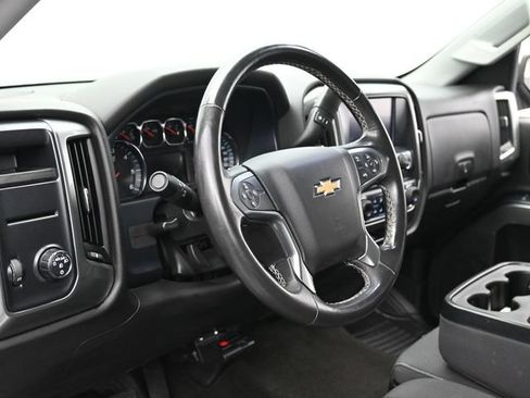 Used 2018 Chevrolet Silverado 1500 LT w/ LT Eassist Package RWD image 15