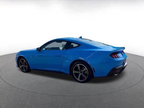 Used 2024 Ford Mustang Premium image 10