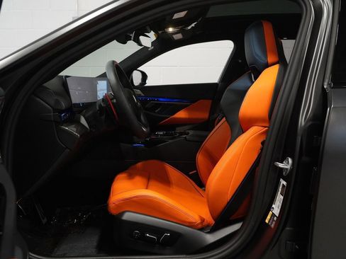 Used 2025 BMW M5 Touring w/ M Driver's Package image 12