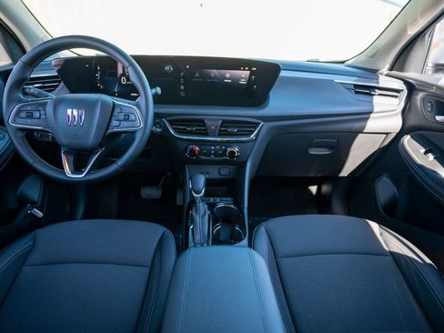 Used 2025 Buick Encore GX Preferred image 13