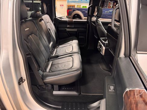 Used 2017 Ford F250 Platinum w/ Platinum Ultimate Package image 14