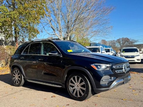 Used 2024 Mercedes-Benz GLE 350 4MATIC image 7