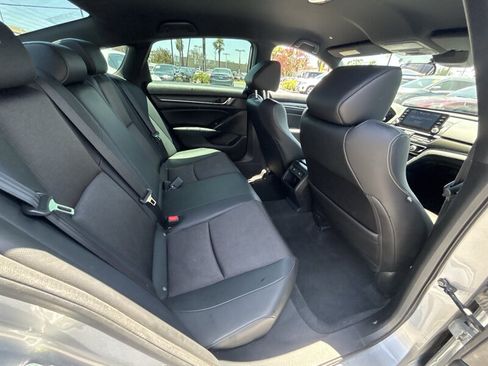 Used 2022 Honda Accord Sport image 20