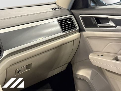 Used 2021 Volkswagen Atlas SE AWD/4WD image 24