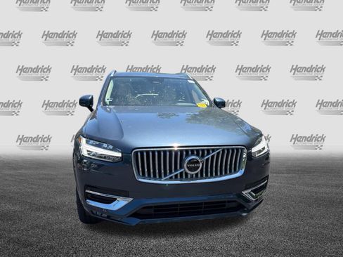 Certified 2025 Volvo XC90 B5 Plus w/ Protection Package Premier AWD/4WD image 5