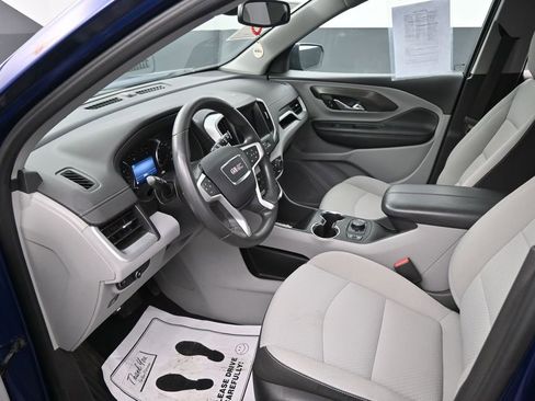 Used 2023 GMC Terrain SLE w/ Driver Convenience Package FWD image 23