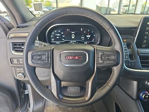 Used 2023 GMC Yukon XL AT4 w/ AT4 Premium Package AWD/4WD image 23