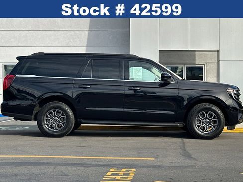 Certified 2025 Ford Expedition Max Active image 3