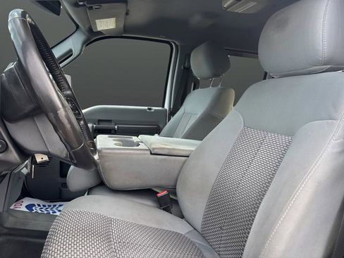Used 2013 Ford F350 XLT w/ XLT Premium Pkg image 4