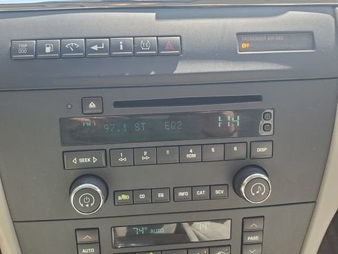 Used 2008 Buick LaCrosse CX image 30