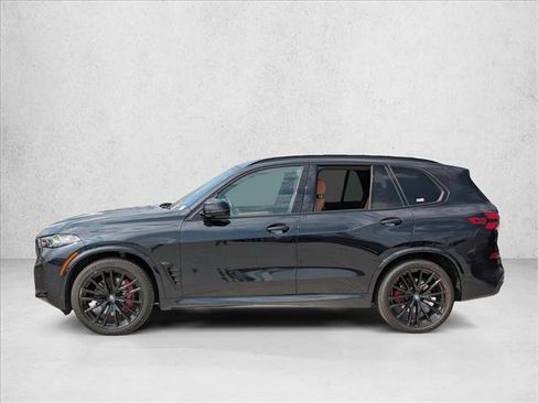 Used 2024 BMW X5 xDrive40i w/ M Sport Package AWD/4WD image 8