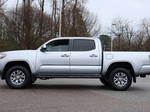 Used 2019 Toyota Tacoma SR5 image 4