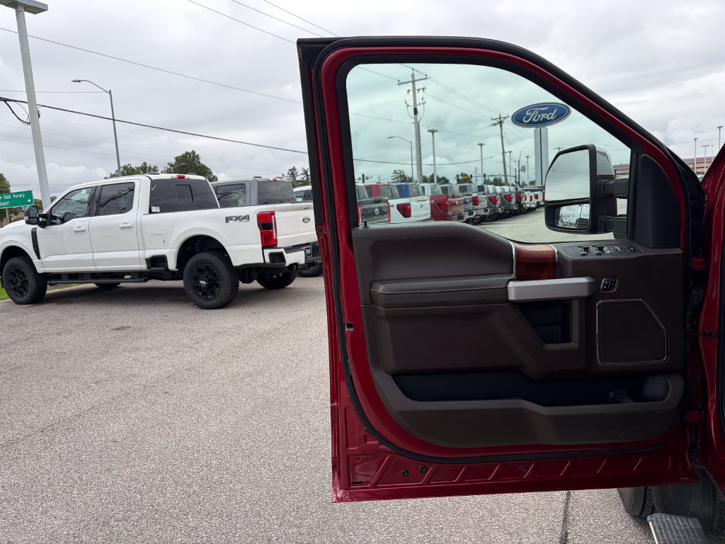 Used 2019 Ford F450 King Ranch w/ King Ranch Ultimate Package AWD/4WD image 14