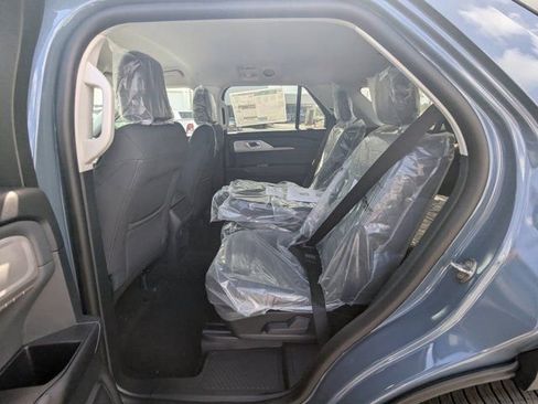 New 2026 Ford Explorer Active image 15