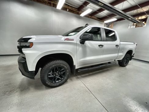 Used 2019 Chevrolet Silverado 1500 LT Trail Boss AWD/4WD image 5
