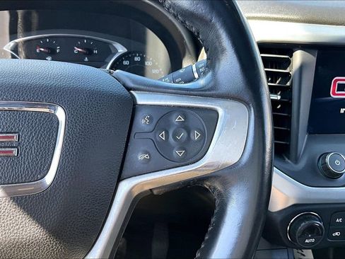 Used 2017 GMC Acadia SLT FWD image 20
