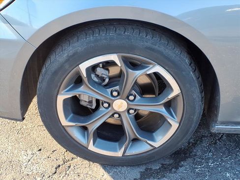 Used 2023 Chevrolet Malibu LT image 32