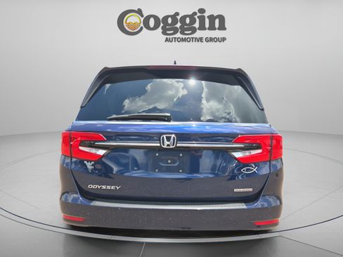 Used 2023 Honda Odyssey Touring image 4