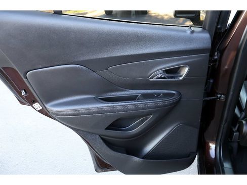 Used 2016 Buick Encore FWD image 18