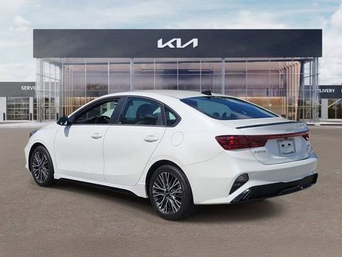 Certified 2024 Kia Forte GT-Line FWD image 4