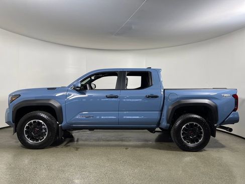 New 2026 Toyota Tacoma TRD Off-Road image 6