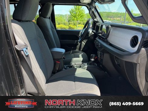 Used 2025 Jeep Wrangler Unlimited Sport S 4xe AWD/4WD image 24