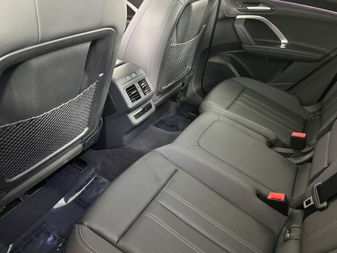 Used 2025 Audi Q5 Premium Plus w/ Premium Plus AWD/4WD image 11