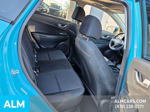 Used 2022 Hyundai Kona SEL w/ Convenience Package image 12