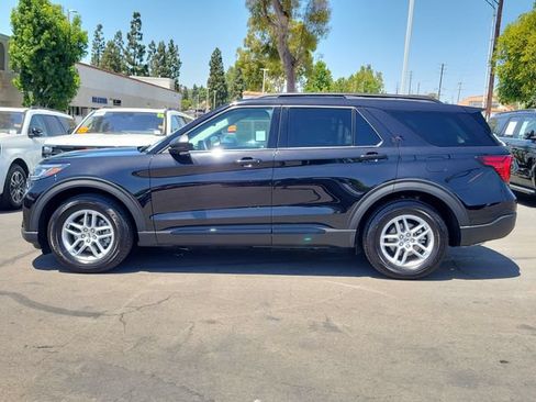 Used 2026 Ford Explorer Active w/ Active Comfort Package RWD image 30