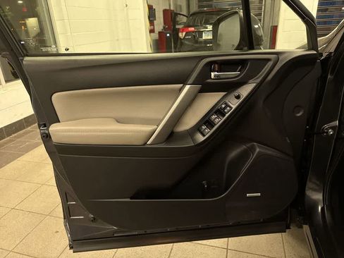 Used 2018 Subaru Forester 2.5i Limited AWD/4WD image 31